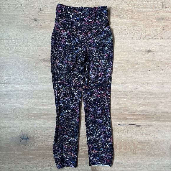 Lululemon Base Pace High-Rise Crop 23" Floral Spray Multi Nulux Sz 0 *P5 - Picture 3 of 5